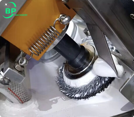 آلة تغليف شريط العمود الفقري الأوتوماتيكية BPBB30L2F مع وحدة تغذية مزدوجة للغلاف ووظائف الغراء البارد أو الغراء الساخن لتجليد دفاتر الملاحظات للمدارس الثانوية